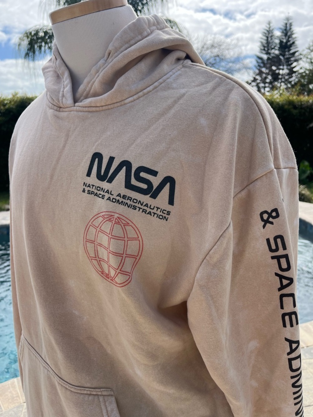 NASA Hyper Space Large Beige Men's Pullover Hoodie - Picture 3 of 6